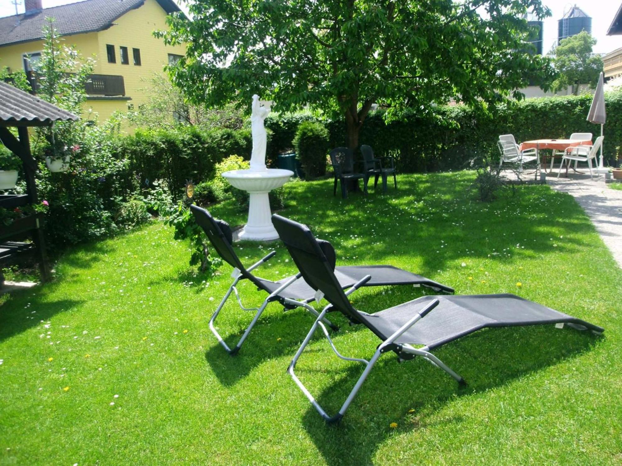 Haus Stuttgart Bed & Breakfast Obernberg am Inn Bagian luar foto